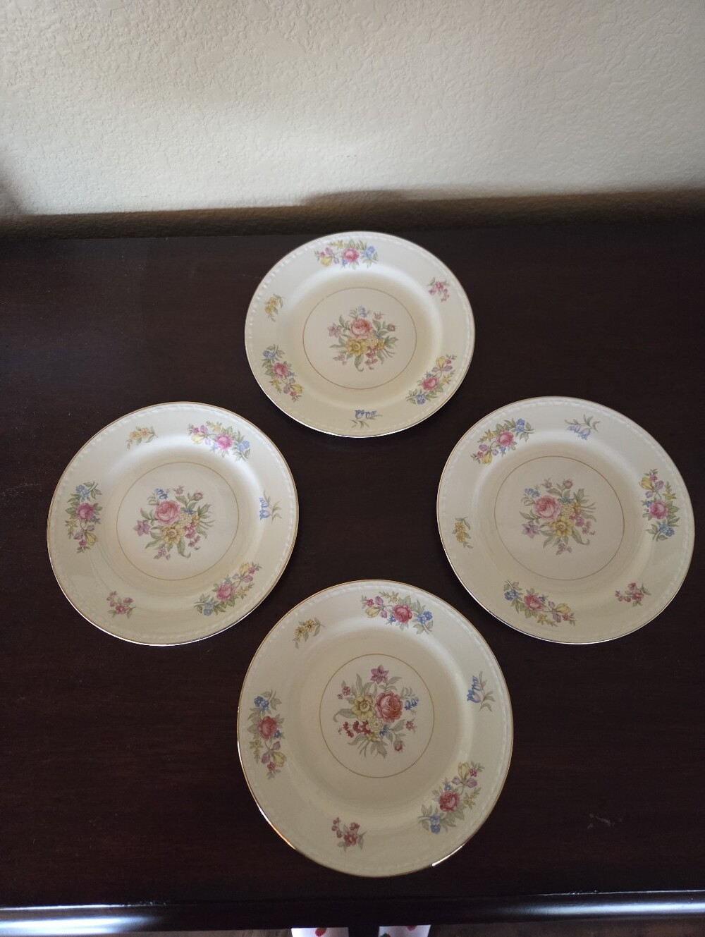 Homer Laughlin Eggshell Georgian Bread Plates (4)